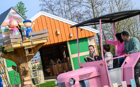 Selectie Fien en Teun Trekkerbaan met figuranten-042